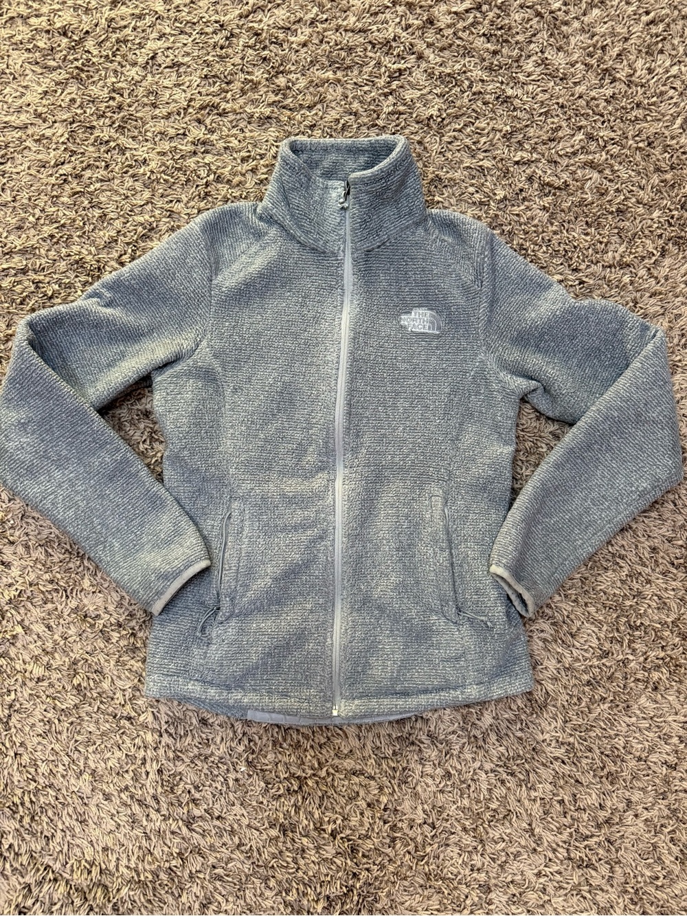 The North Face Light Grey textured  Cozy Full-Zip Fleece Jacket (XS) women